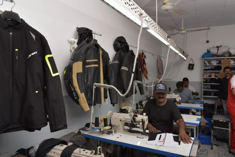 Side-Profile-Stitching